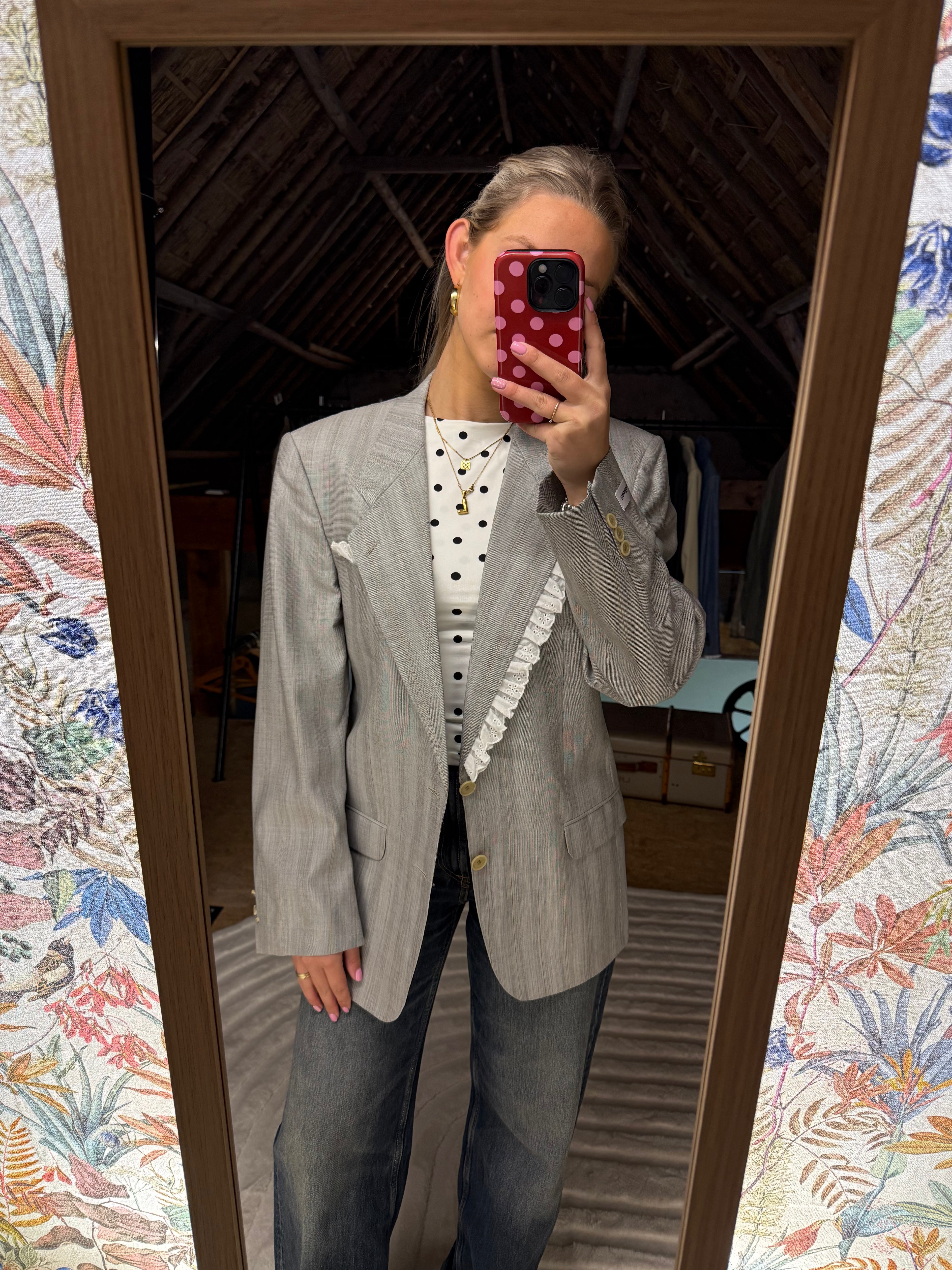 Upcycled blazer Dubai
